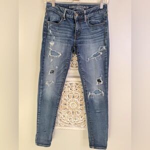 ❤️American Eagle Outfitters Distressed Stretch Skinny Jeans